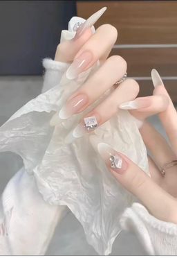 Nails Limerick Chillux Nails Lounge - 9b William St, Prior's-Land, Limerick, V94 RX34 ...